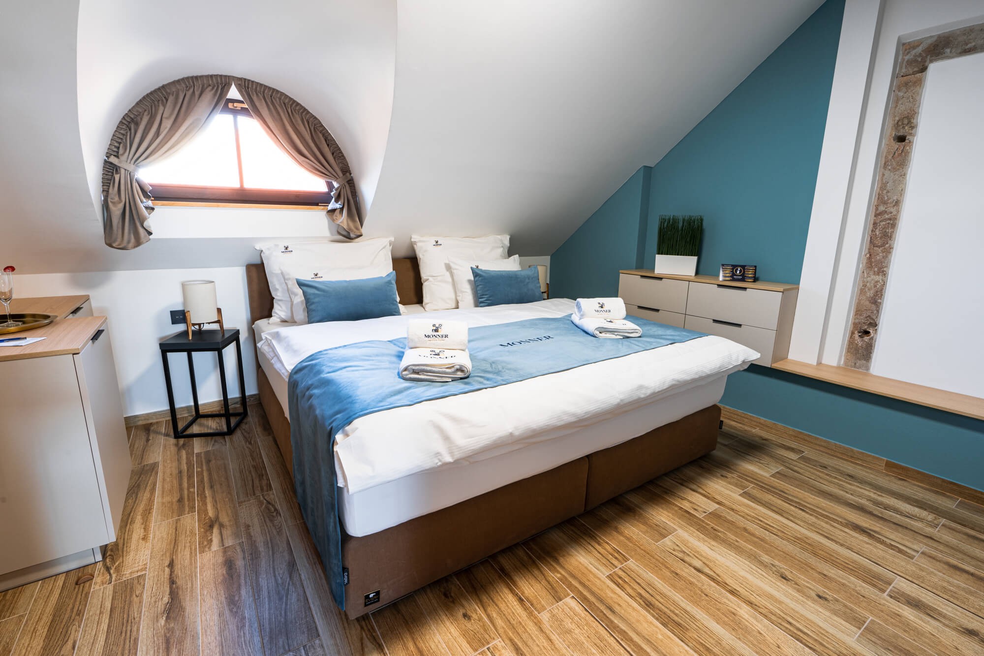 Klentnice – cosy double room with a double bed – photo 2