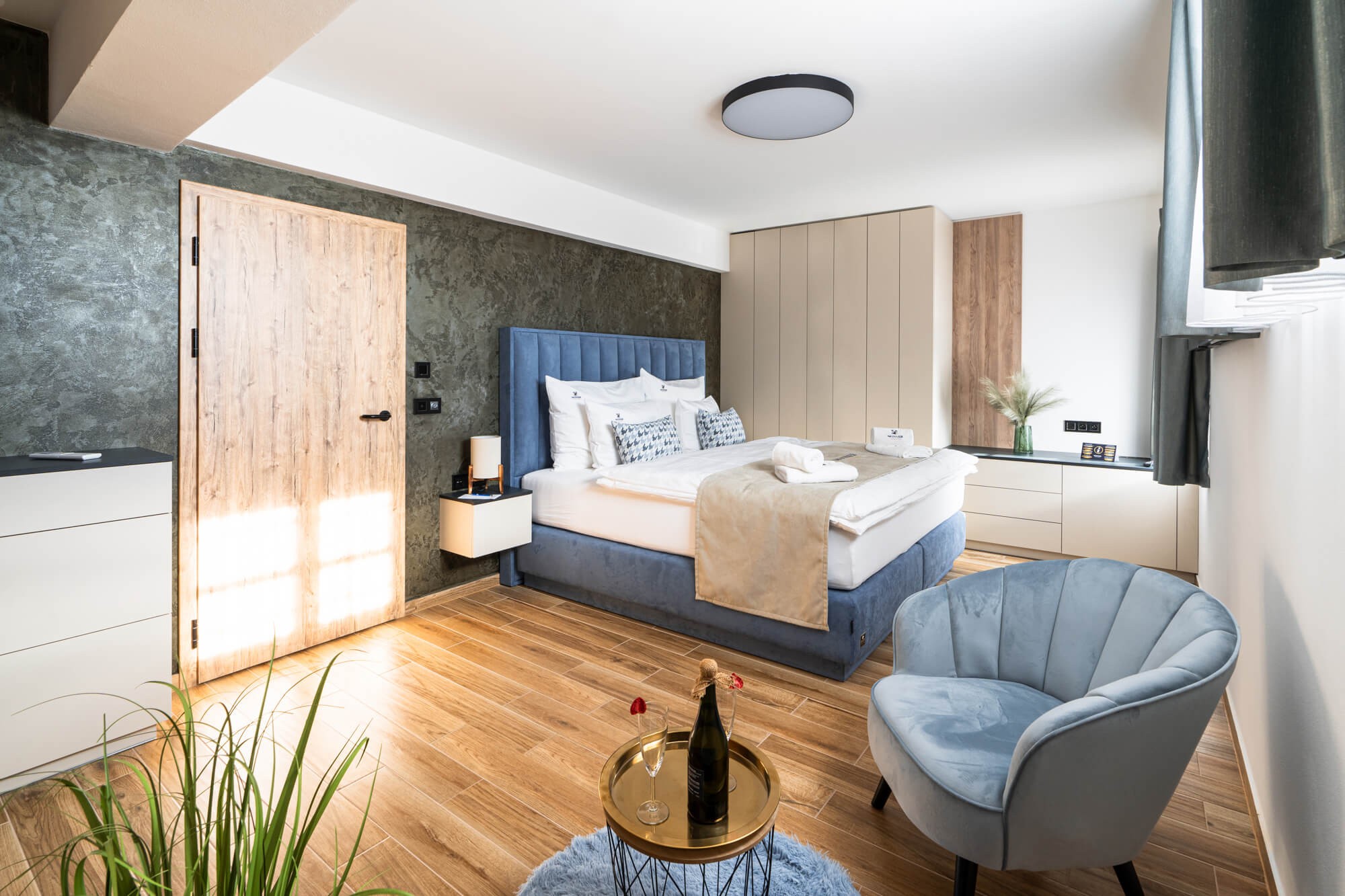 Pavlov – spacious double room with step-free access – main photo